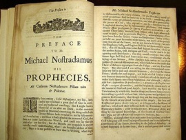 Se cumplen 455 años de la muerte de Nostradamus: sus predicciones más espeluznantes