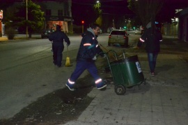 Municipio de Río Gallegos realizó operativo nocturno de limpieza y demarcación