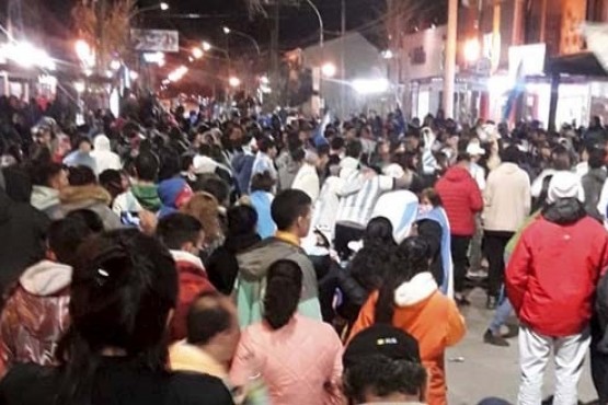 Festejos durante el triunfo de la Selección Argentona en la Copa América 2021. (Foto: Diario Jornada)