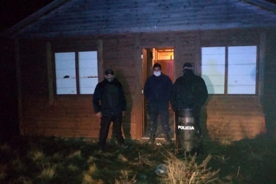 Policía en la vivienda. 