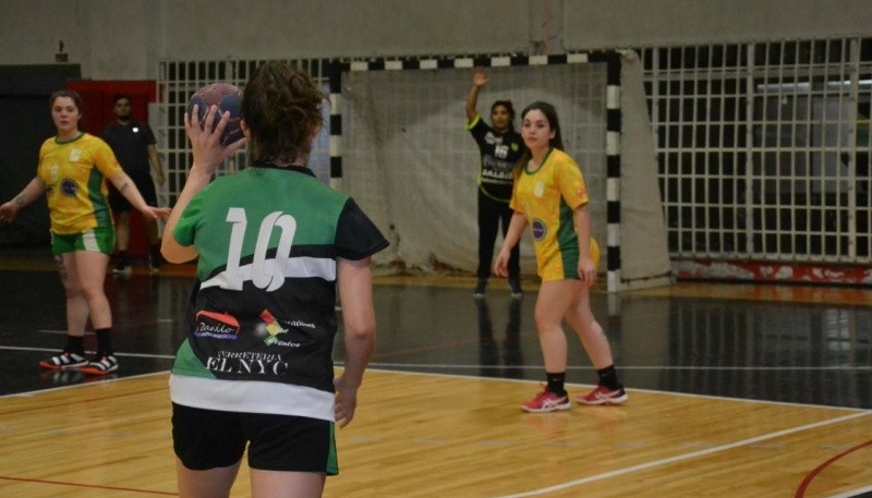 El handball retomó su calendario.