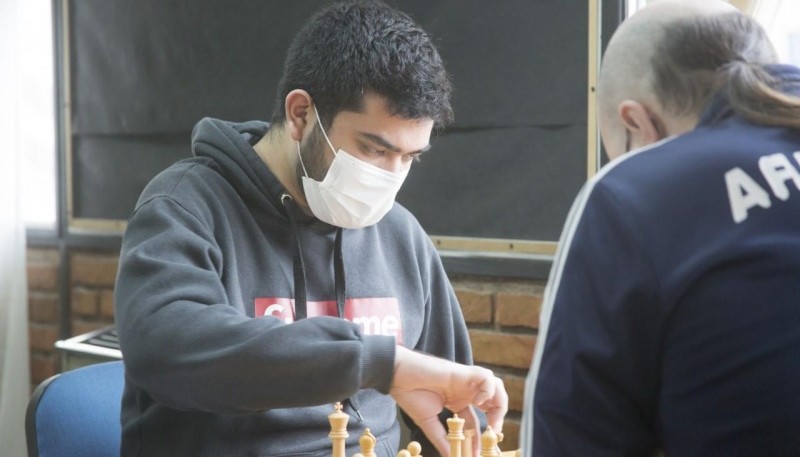 Campeón ganó las dos primeras rondas y es líder.