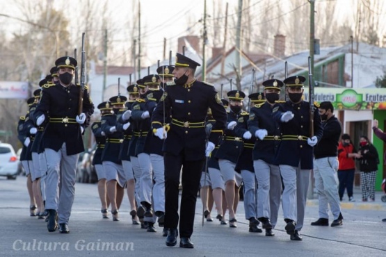 Gaiman convocó a las fuerzas especiales ante el festejo por sus 147 años
