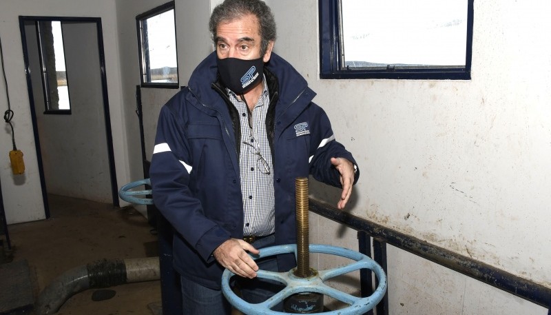 Gleadell anunció “avances” en la obra.