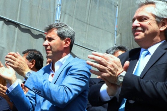 Sergio Uñac junto a Alberto Fernández (Foto archivo).