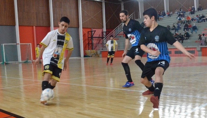 Todos los encuentros se llevaron a cabo en el nuevo estadio polideportivo de la Villa Turística.