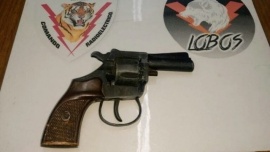 Un alumno de primaria ingresó con un revólver a la escuela
