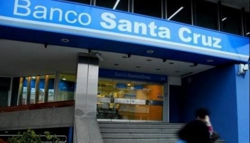 La estafa fue en una cuenta sueldo del Banco Santa Cruz. (Foto ilustrativa)