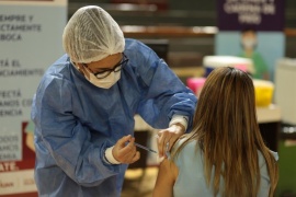 Vacunación en Santa Cruz: habilitan nuevos turnos para jóvenes