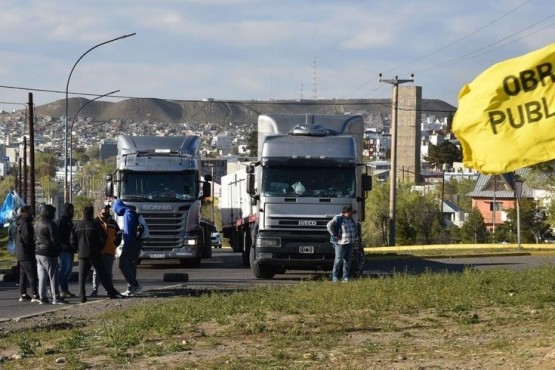 En Caleta reaparecieron los conflictos.