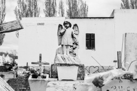 Las perturbadoras historias paranormales que relató un trabajador del cementerio de Río Gallegos