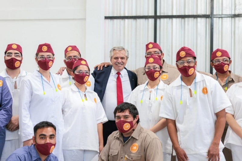 Alberto Fernández en el acto.