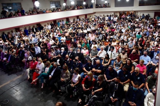 Acto en el Salón de la Asociación San David.