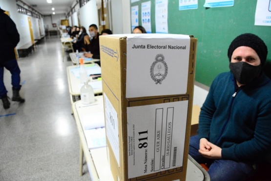 Mesa de votación (Foto: C.Robledo).