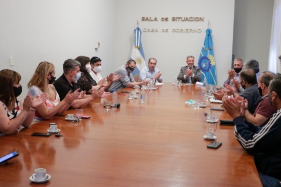 Pagarán la deuda a trabajadores de la Salud.