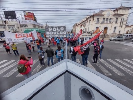 En Río Gallegos, la izquierda también se manifestó contra el FMI