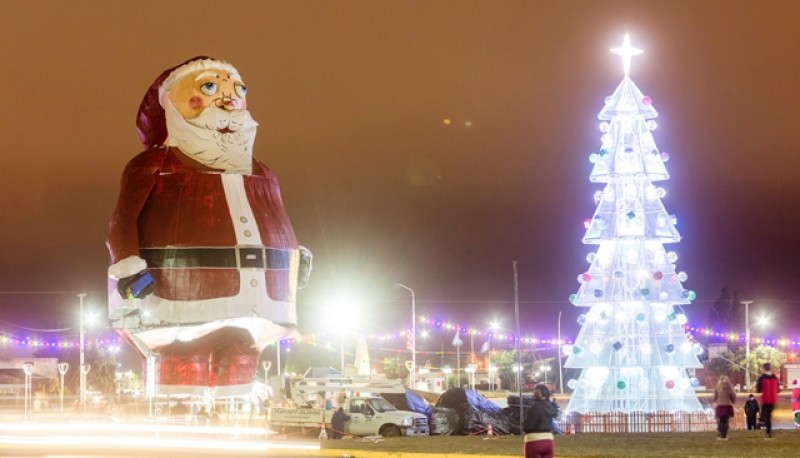 El Papá Noel gigante en Río Gallegos.