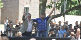 Con Alberto Fernández a su lado, Máximo Kirchner asume como presidente del PJ bonaerense