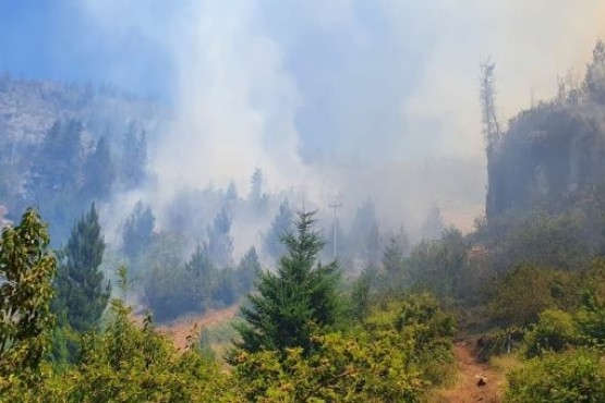 Incendio en el Cerro Currumahuida.