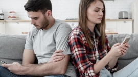 Le pagarán 25 mil dólares a la pareja que aguante un mes sin internet, ni celulares