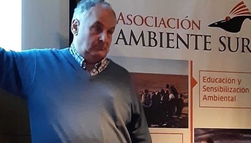 Alejandro Rojo Vivot dictando un taller de participación ciudadana, ya que la formación es central para una participación informada en los asuntos públicos.