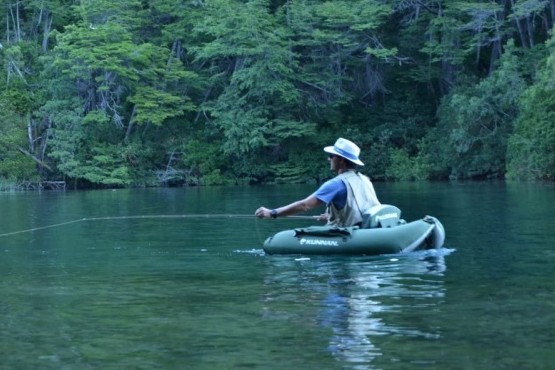 Licencia de pesca deportiva.