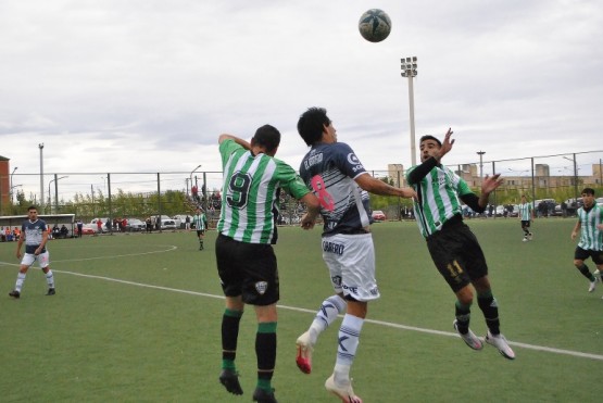 Pasaaje del partido entre Boxing y Newbery. 