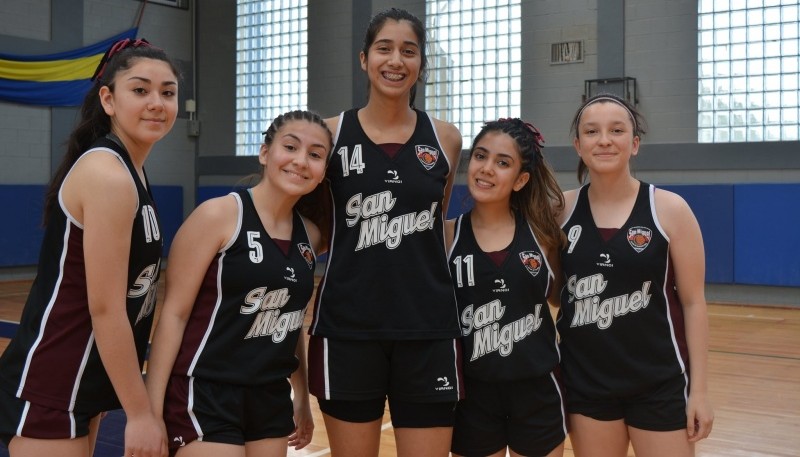 Equipo femenino de San Miguel