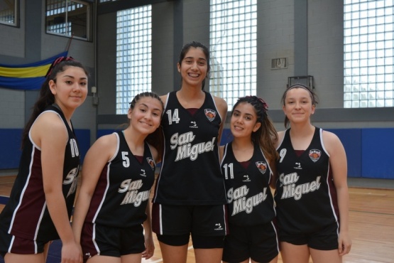 Equipo femenino de San Miguel