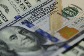El dólar blue cerró a la baja: a cuánto está