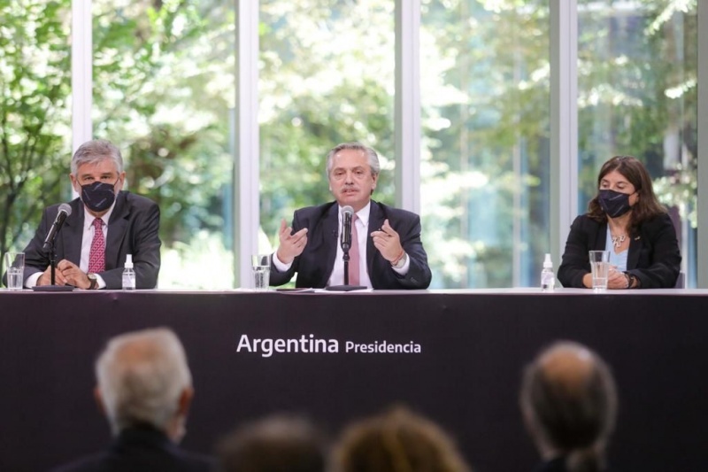 Alberto Fernández encabezó el acto.