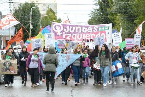 Marcha feminista por el 8M. 