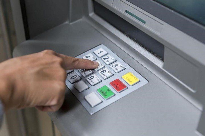 Cómo sacar plata del cajero automático sin usar la tarjeta de débito