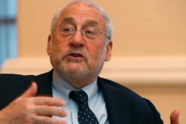 Joseph Stiglitz elogió que el FMI no le haya pedido un ajuste a Argentina