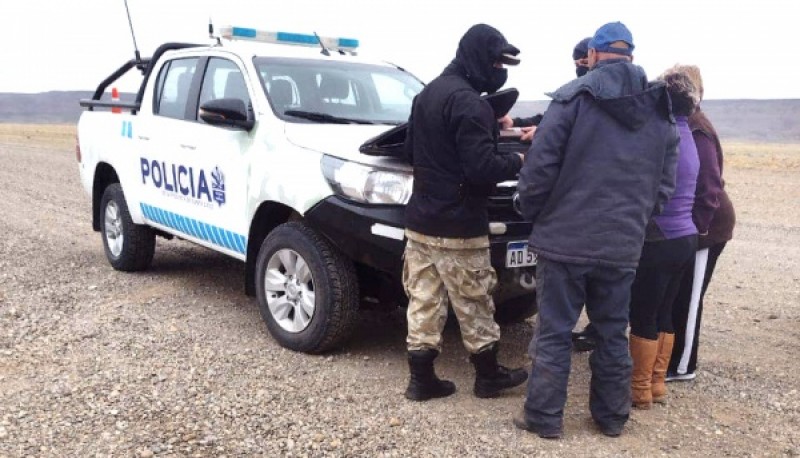 Los policías estaban en un control sobre la Ruta Provincial N°25.