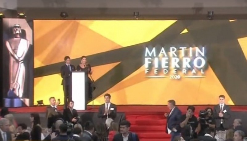 Anoche se entregaron los Martín Fierro Federal. 