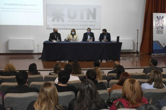 Presentación en la UTN.