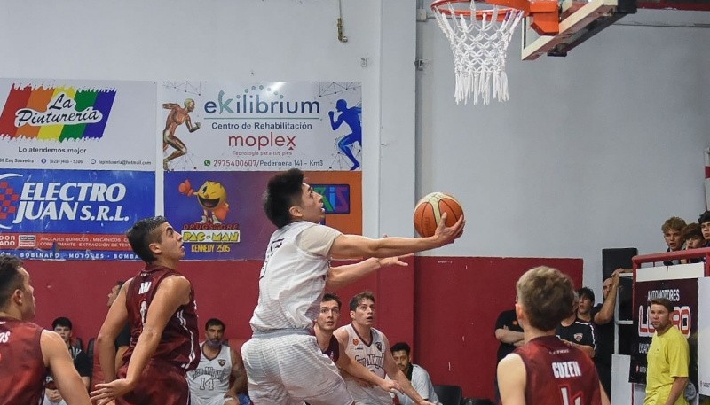 Aredes la rompió en el primer partido ante la Fede.