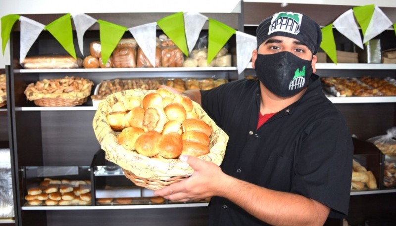 Panaderías atendidas por los jóvenes y adultos de APPADI. (C. R)