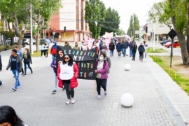 ADOSAC rechazó la oferta salarial del Gobierno y convocó a un paro provincial