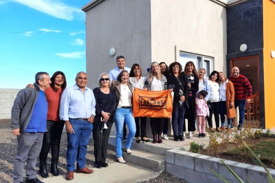 Ponce encabezó el acto.