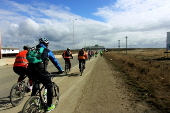 Bicicleteada y muraleada por Malvinas