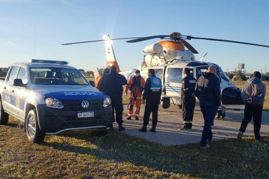 Hallaron el cuerpo de la mujer desaparecida en el Lago Musters y siguen buscando a su hermano de 4 años