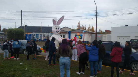Se realizaron actividades por el Día de Pascuas en los diferentes barrios.
