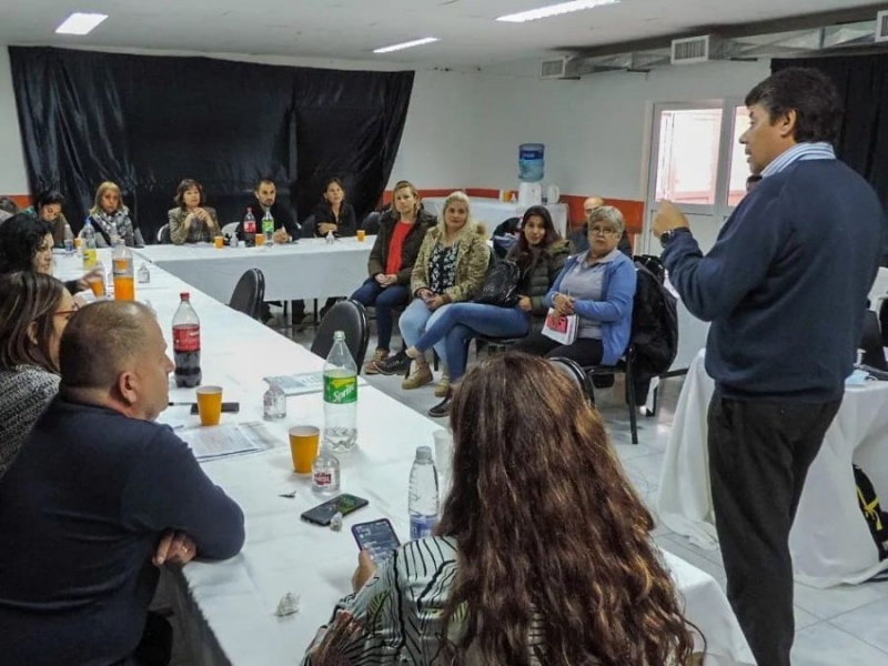 Encuentro de directores de desarrollo comunitario de las localidades del norte de la provincia. 