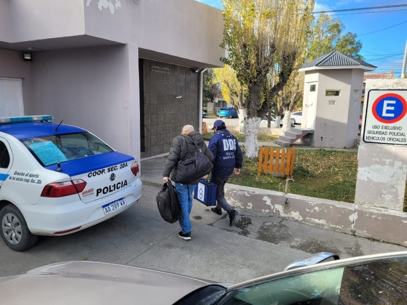 El sujeto fue llevado a la comisaría Segunda. 