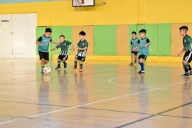 Con la incorporación de nuevos árbitros se realizó un encuentro de futbol infantil