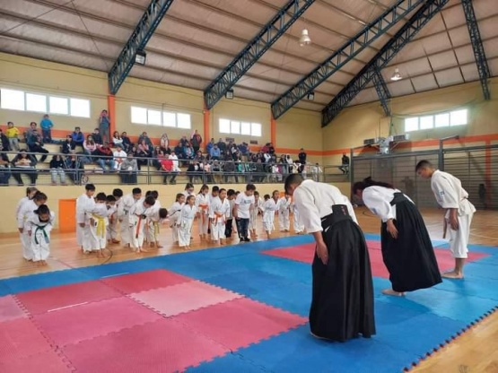 La actividad se llevó a cabo en el gimnasio Palos Gruesos. 