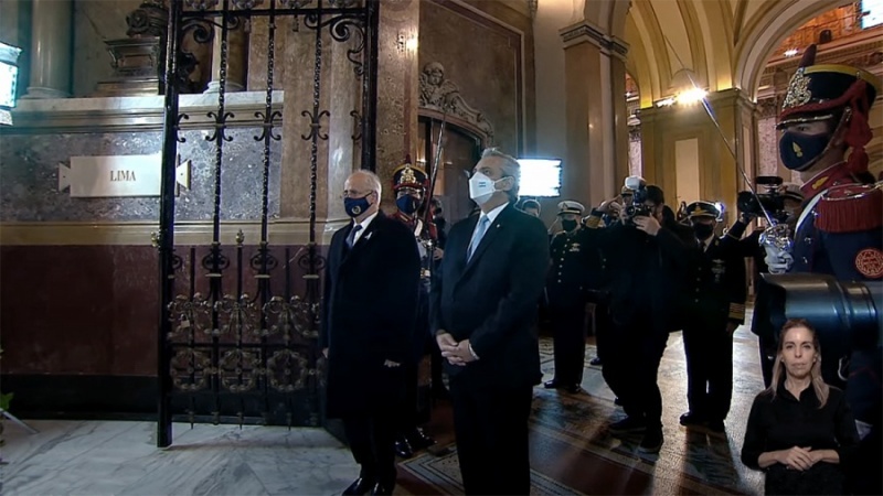 Alberto Fernández en el 25 de Mayo.