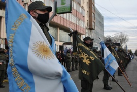 25 de Mayo: realizaron el tradicional desfile en el centro de Río Gallegos